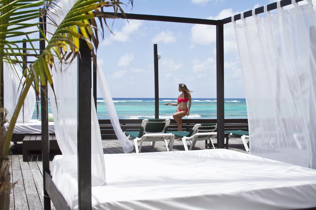 Silver Point Villa Hotel Крайст Чърч Екстериор снимка