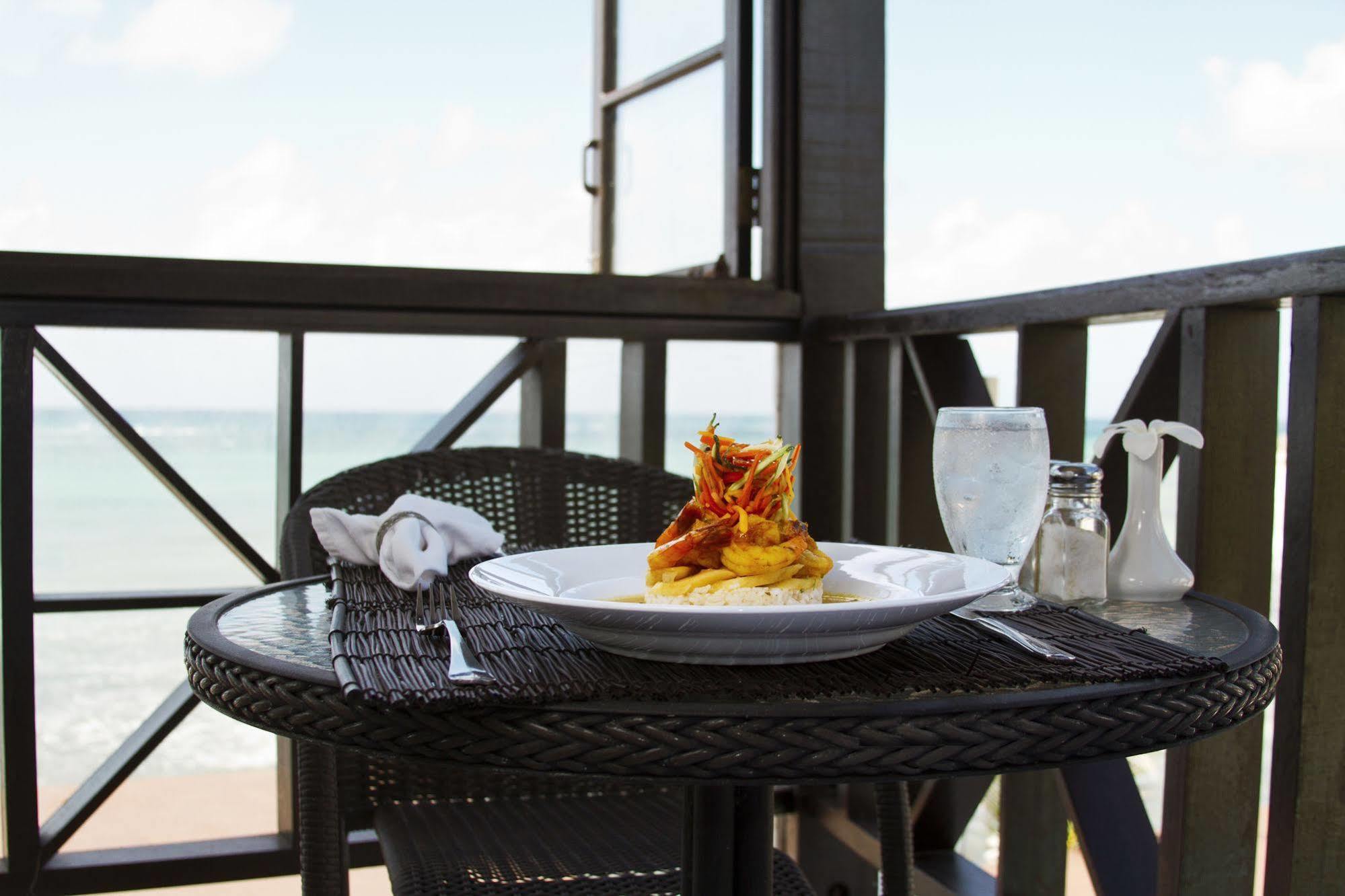 Silver Point Villa Hotel Крайст Чърч Екстериор снимка